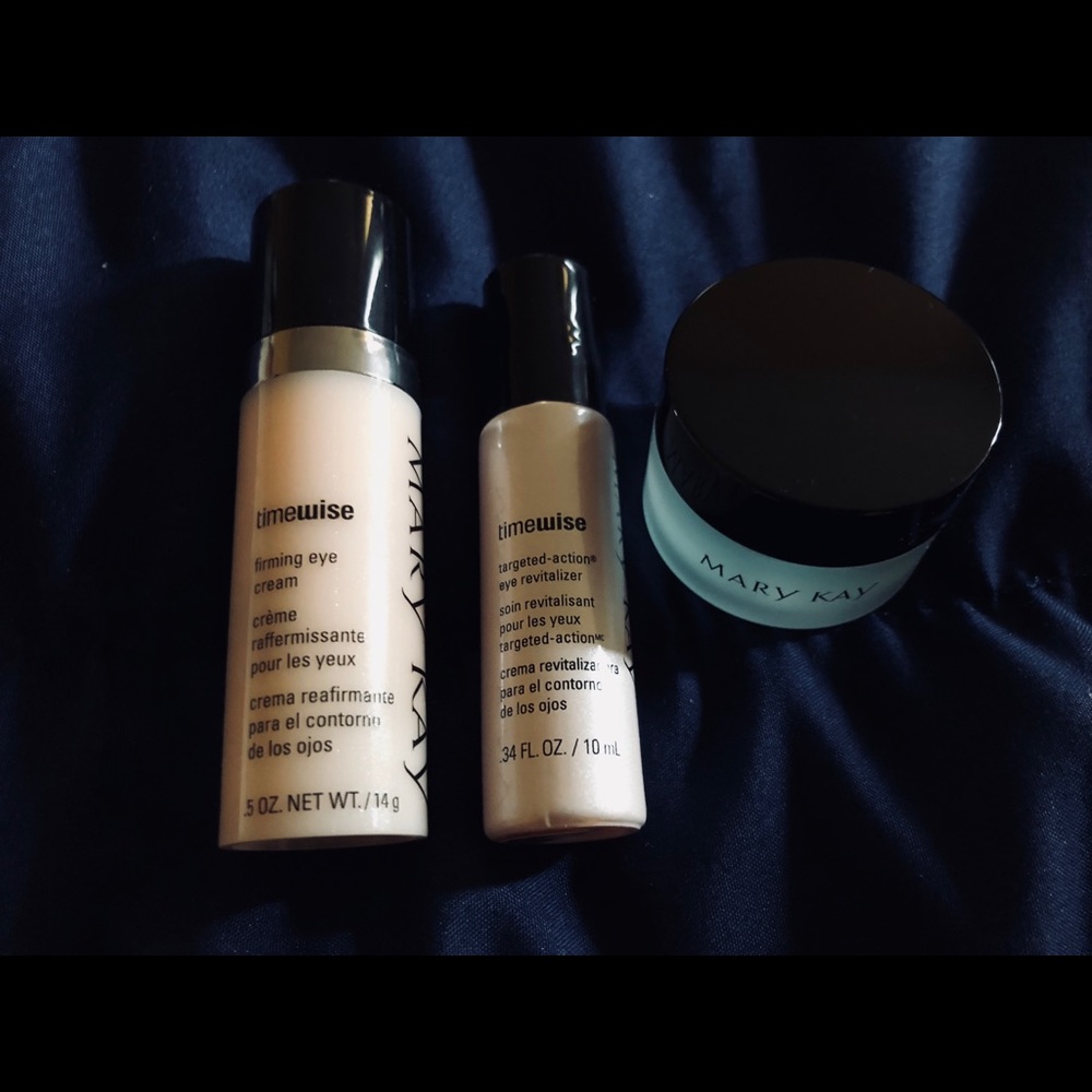 Perfect trio for tired looking eyes👀🌼